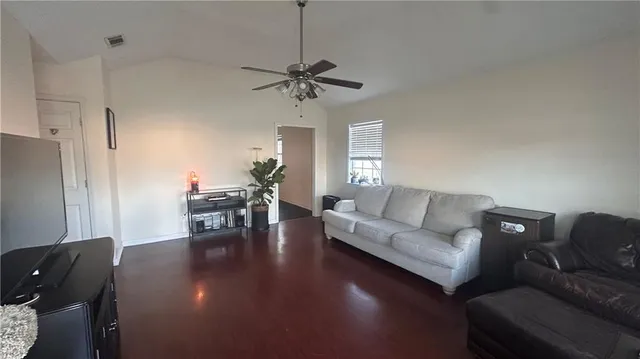 $209,900 | 5320 Woodstream Drive, Marrero, LA 70072