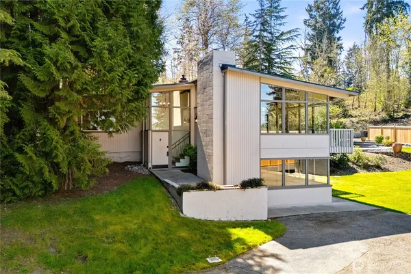 $724,950 | 8726 South Fruitland, Puyallup, WA 98371