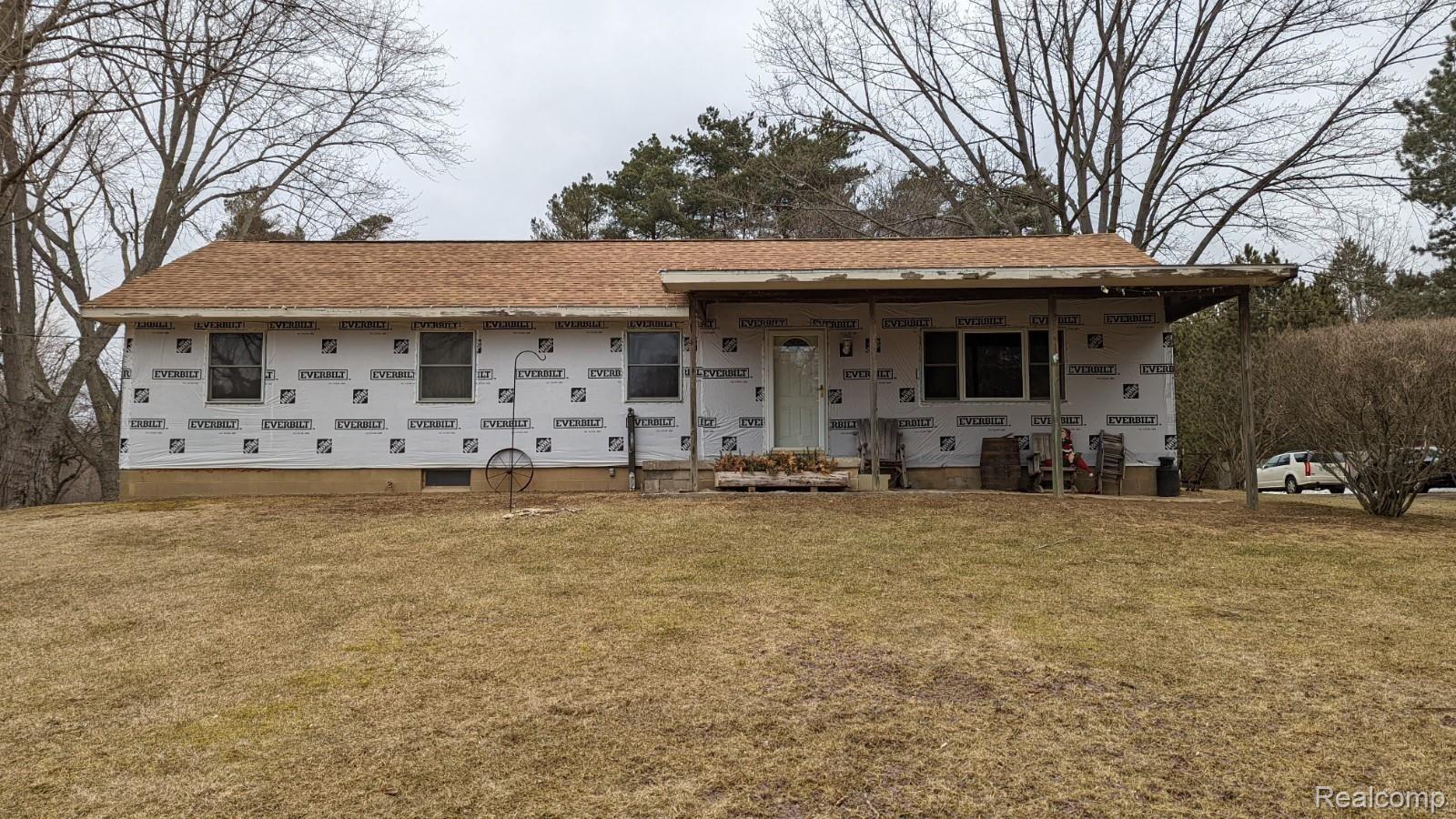 352 Goodrich Road Fostoria, MI 48435 - Photo 1 of 52 PXL_20220306_173020862.jpg