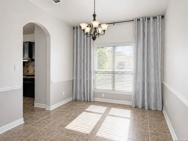 $3,500 | 18722 Edwards Edge, San Antonio, TX 78256