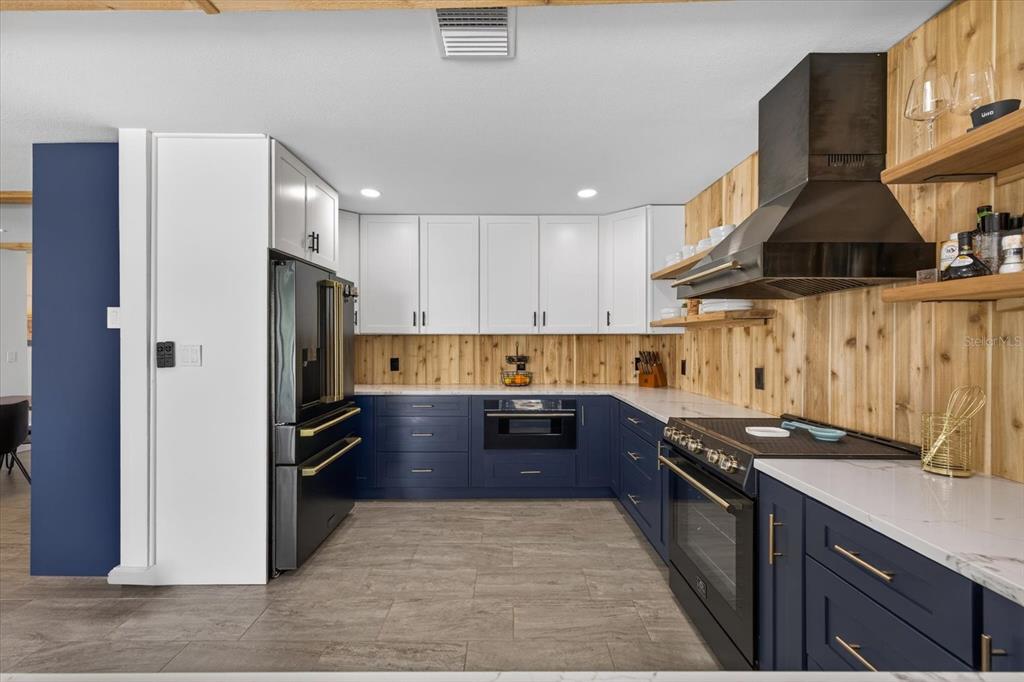 16111 5th Street East Redington Beach, FL 33708 - Photo 19 of 49