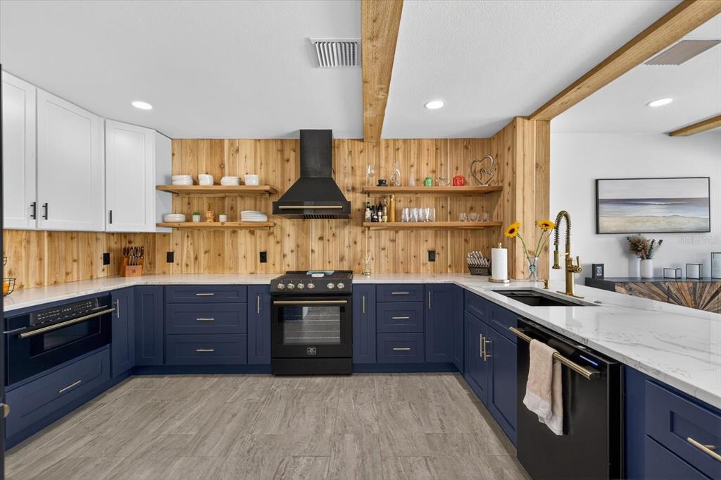 16111 5th Street East Redington Beach, FL 33708 - Photo 21 of 49