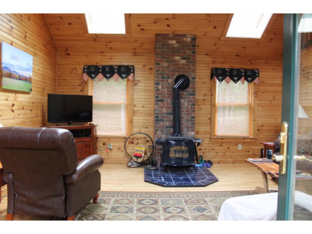600 Old Farm Road Burke, VT 05871 - Photo 4 of 16 Gallery Image 4