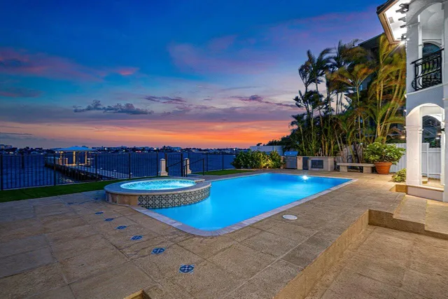 $35,000 | 1 18th Avenue South, Lake Worth Beach, FL 33460