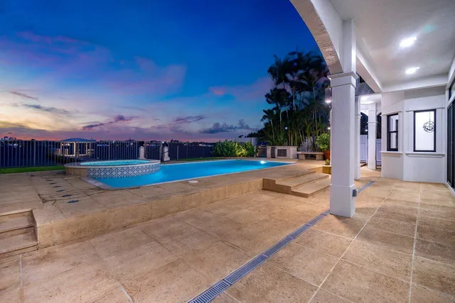 $35,000 | 1 18th Avenue South, Lake Worth Beach, FL 33460