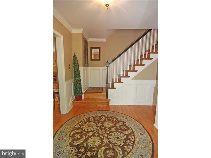 690 Bair Road Berwyn, PA 19312 - Photo 2 of 25 Foyer
