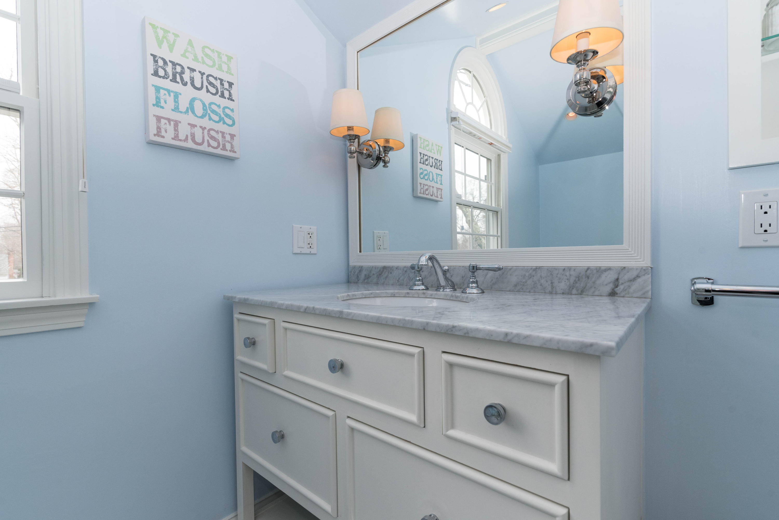 44 Sunset Road Darien, CT 06820 - Photo 27 of 35 25ensuitebath