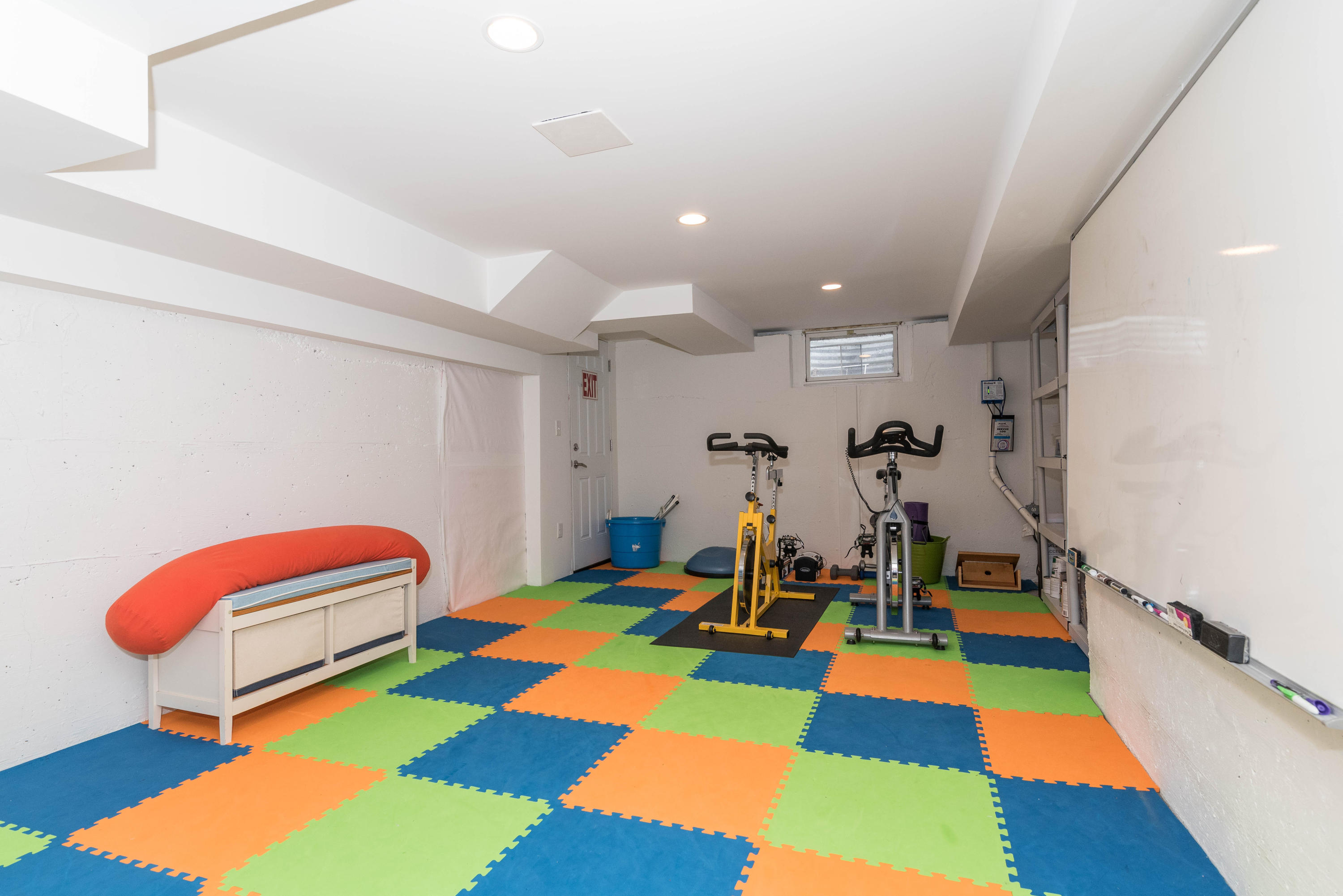 44 Sunset Road Darien, CT 06820 - Photo 31 of 35 29baseplay