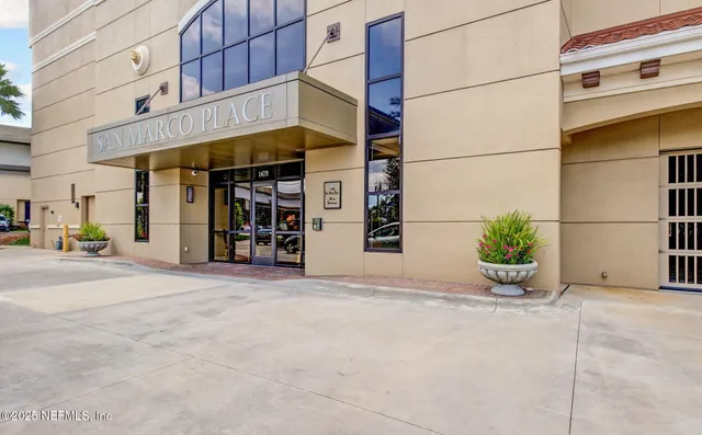 $529,000 | 1478 Riverplace Boulevard, Unit 1708, Jacksonville, FL 32207