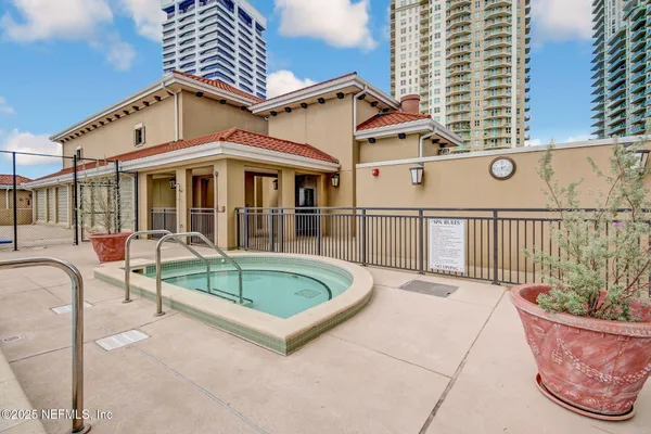 $529,000 | 1478 Riverplace Boulevard, Unit 1708, Jacksonville, FL 32207