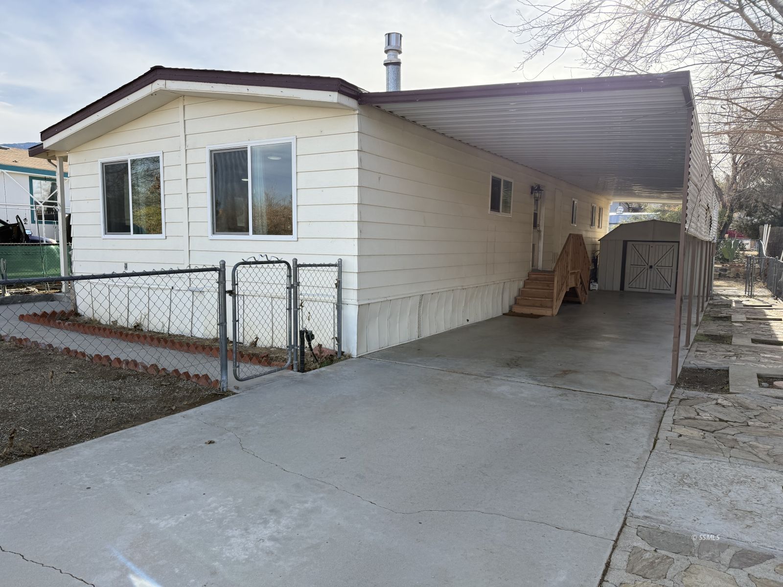 9112 Comanche Way Weldon, CA 93283 - Photo 7 of 21