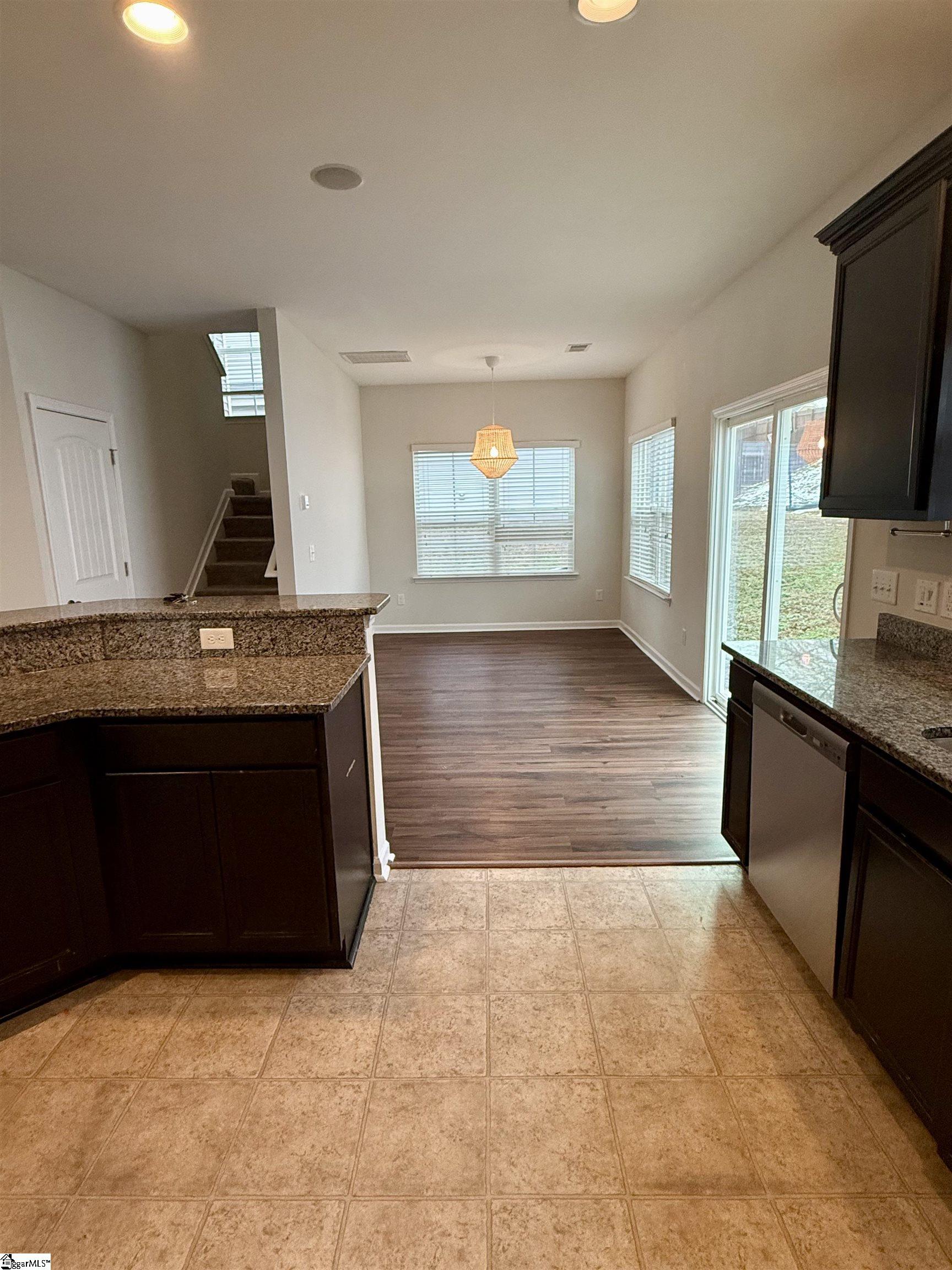 371 Kelly Farm Road Moore, SC 29369 - Photo 6 of 14