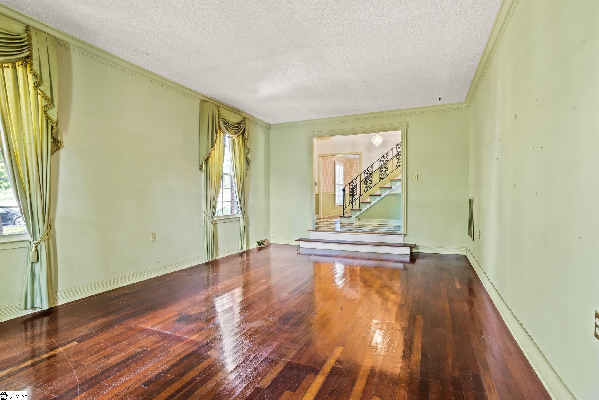 9 Roper Mountain Rd Extension Greenville, SC 29615 - Photo 8 of 36 Gallery Image 8