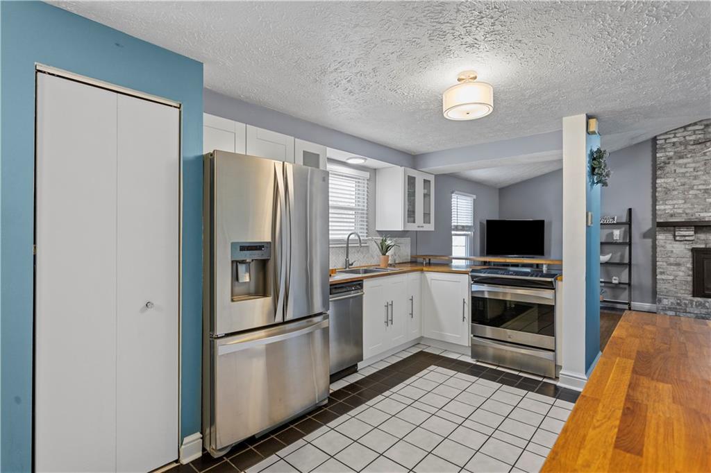 4762 Bayfield Road Allison Park, PA 15101 - Photo 11 of 25 Gallery Image 11