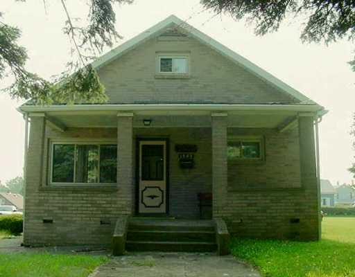 1803 Maratta Road Aliquippa, PA 15001 - Photo 1 of 5 Exterior Front.