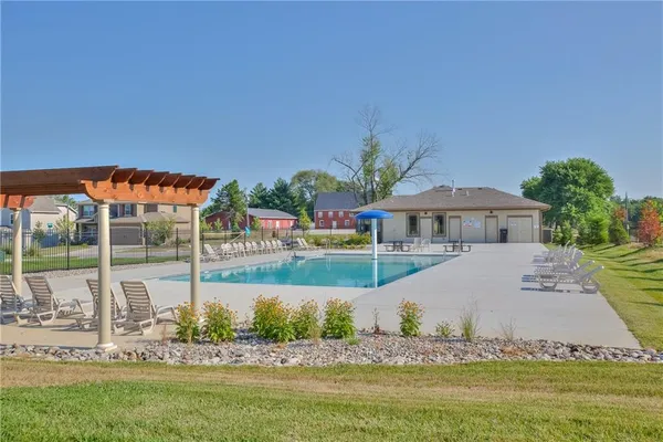 $109,900 | 13855 Northwest 70 Street, Parkville, MO 64152