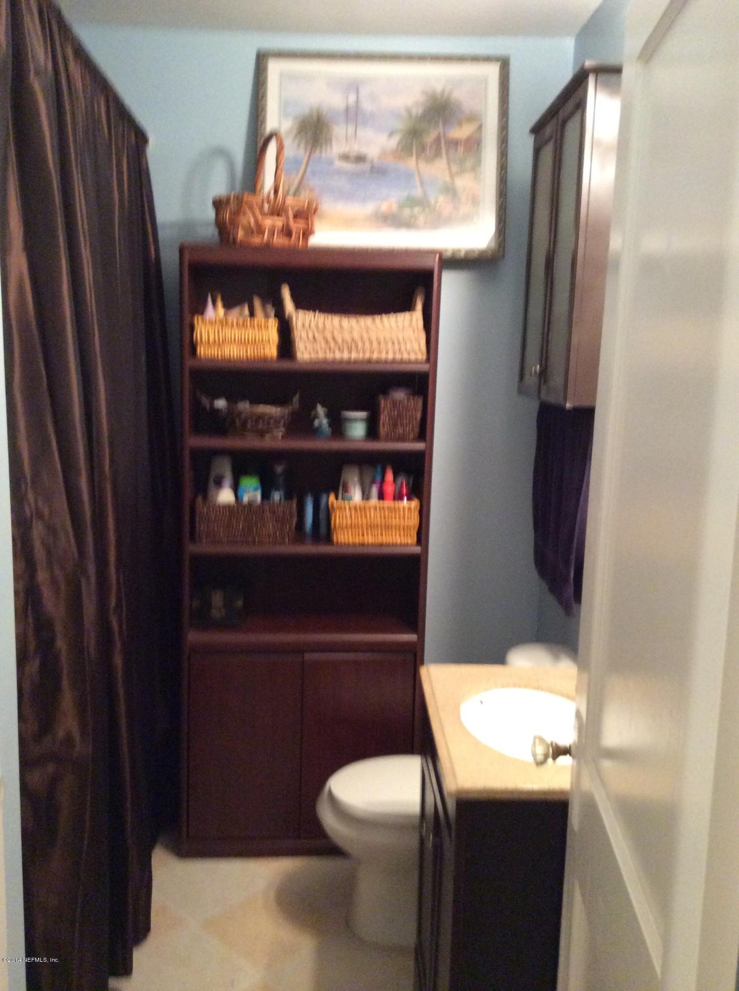2031 Gibson Road Jacksonville, FL 32207 - Photo 8 of 9 Bath #2