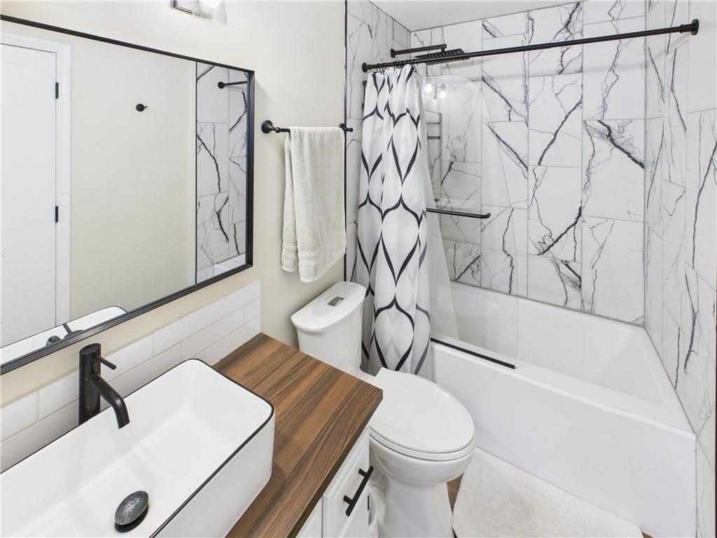 1009 Walnut Lane Warrensburg, MO 64093 - Photo 17 of 32