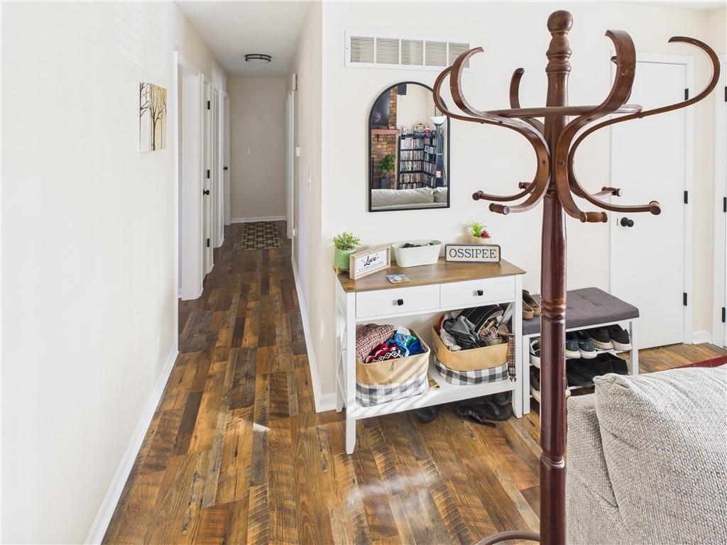 1009 Walnut Lane Warrensburg, MO 64093 - Photo 7 of 32