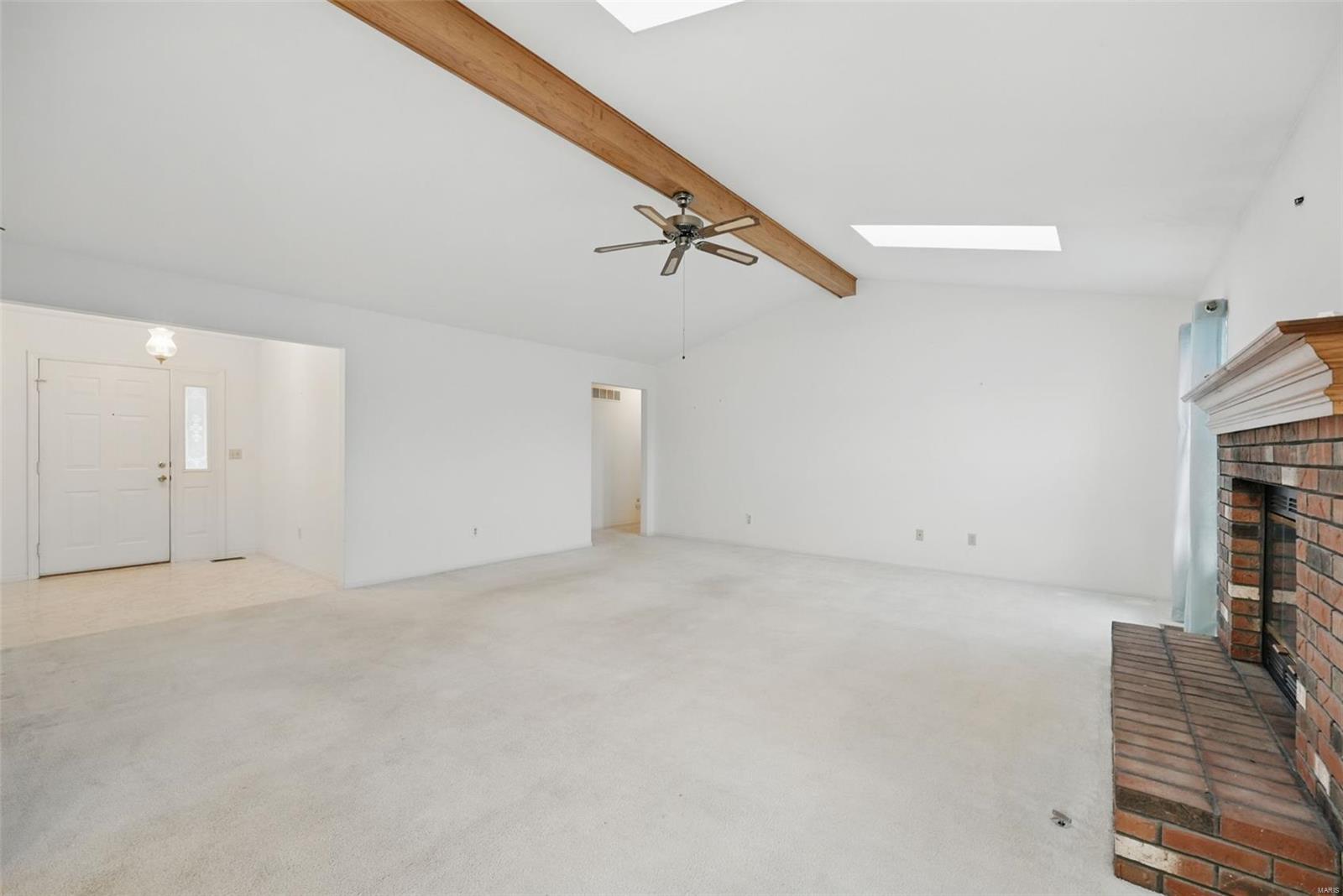 112 Beacon Hill Drive St. Charles, MO 63301 - Photo 13 of 34