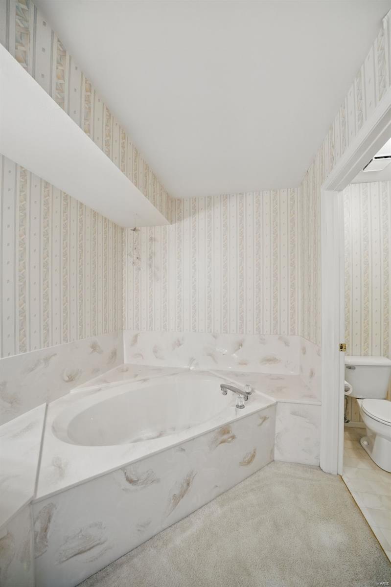 112 Beacon Hill Drive St. Charles, MO 63301 - Photo 23 of 34