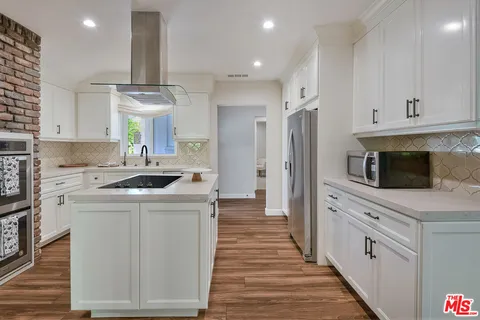 $1,249,000 | 13238 Cumpston Street, Sherman Oaks, CA 91401