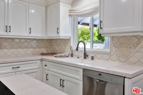 $1,249,000 | 13238 Cumpston Street, Sherman Oaks, CA 91401