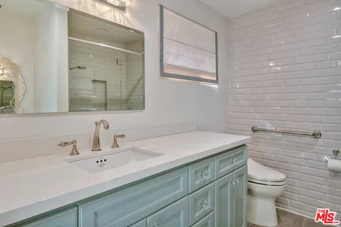 $1,249,000 | 13238 Cumpston Street, Sherman Oaks, CA 91401