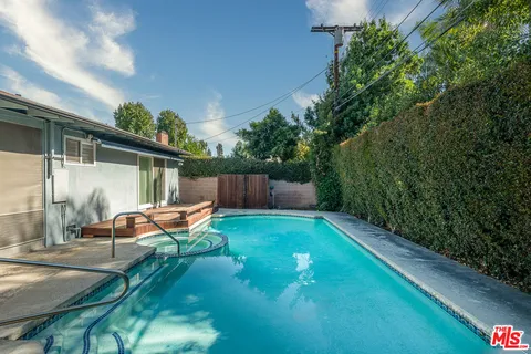 $1,249,000 | 13238 Cumpston Street, Sherman Oaks, CA 91401