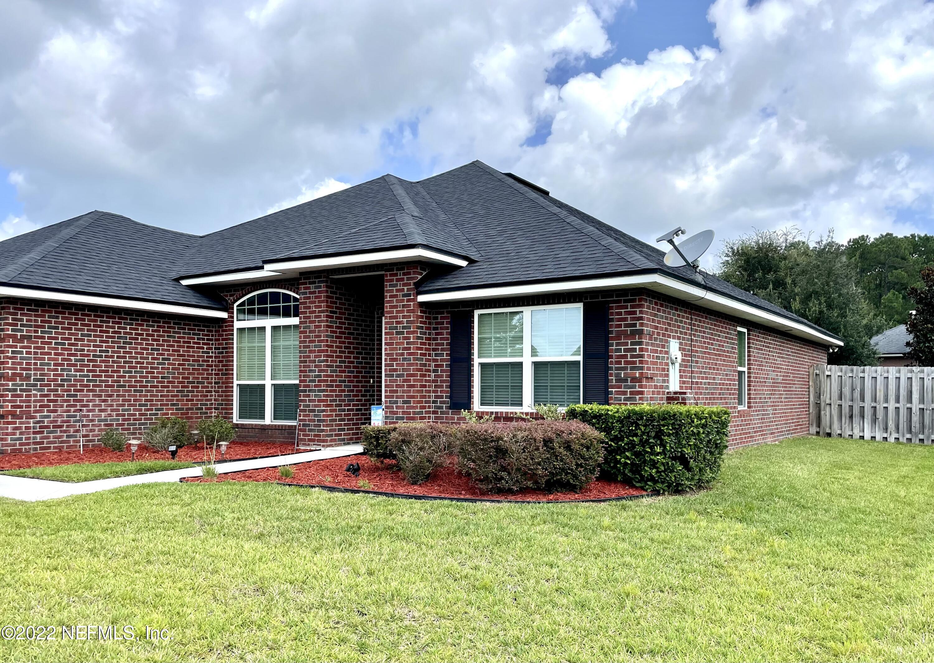 1588 Kilchurn Road Jacksonville, FL 32221 - Photo 2 of 41 Front 2
