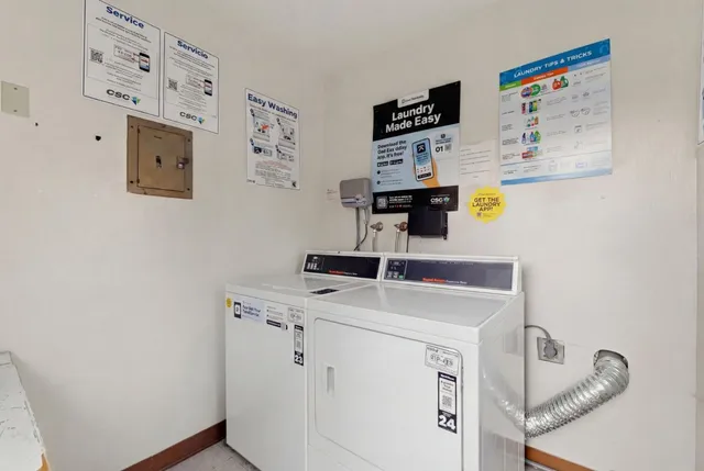 $699,900 | 104 East Middlefield Road, Unit B, Mountain View, CA 94043