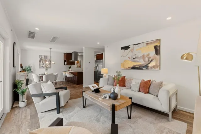 $699,900 | 104 East Middlefield Road, Unit B, Mountain View, CA 94043