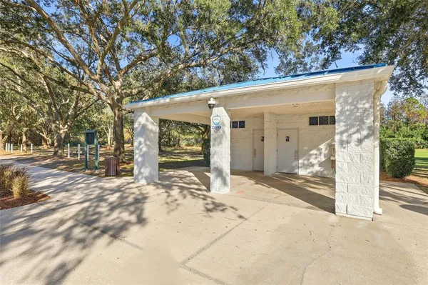 $775,000 | 4092 Carlyle Lakes Boulevard, Palm Harbor, FL 34685