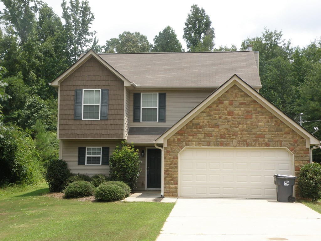 3375 Trotter''s Ridge Gray, GA 31032 - Photo 13 of 13 a view of a house with a yard