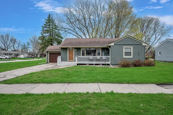 $185,000 | 939 South Orient Street, Fairmont, MN 56031