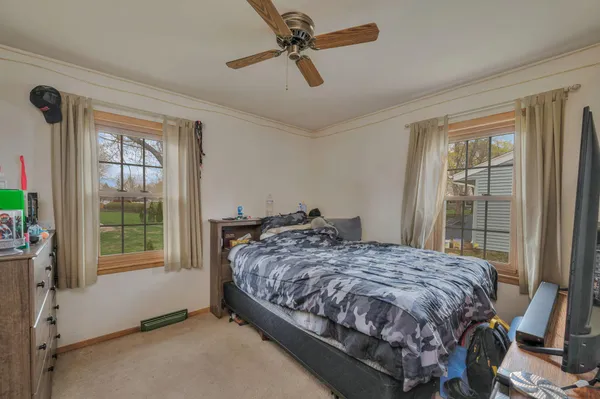 $185,000 | 939 South Orient Street, Fairmont, MN 56031