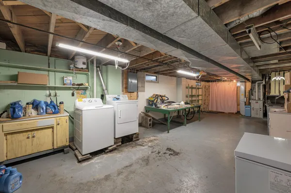 $185,000 | 939 South Orient Street, Fairmont, MN 56031