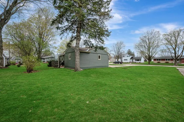 $185,000 | 939 South Orient Street, Fairmont, MN 56031