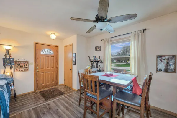 $185,000 | 939 South Orient Street, Fairmont, MN 56031