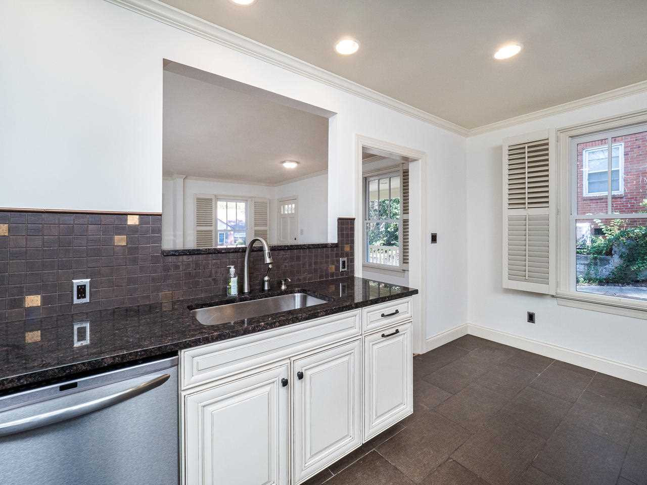 2727 Everett Avenue Raleigh, NC 27607 - Photo 10 of 20 Photo 10