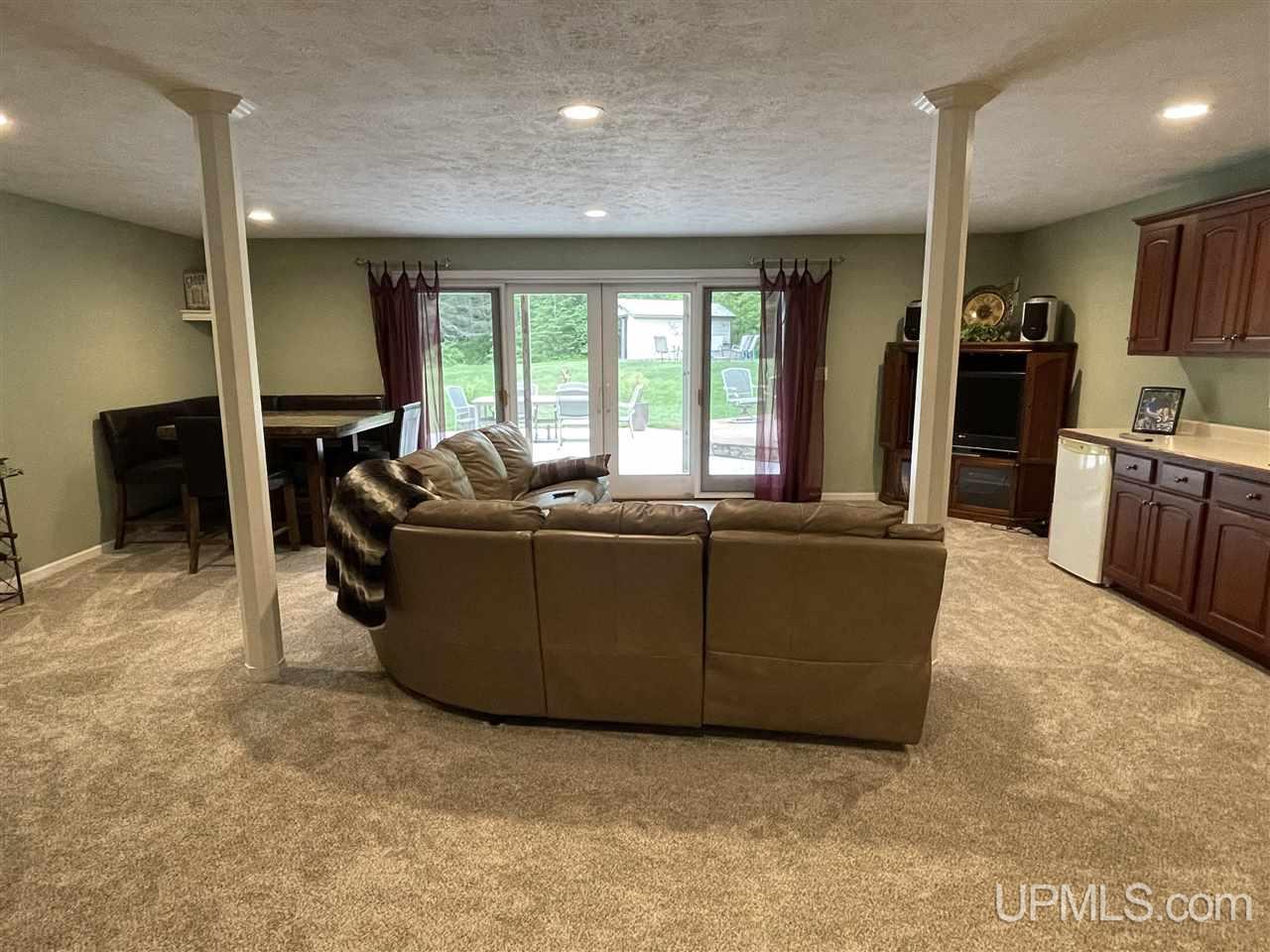 154 Lakeside Road Manistique, MI 49854 - Photo 27 of 55 Gallery Image 27