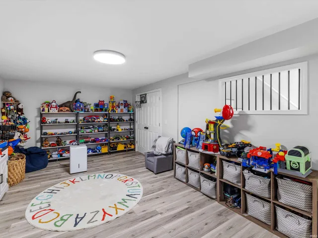 $209,900 | 75 West Grissom Avenue, Rockport, IN 47635