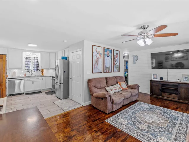 $209,900 | 75 West Grissom Avenue, Rockport, IN 47635