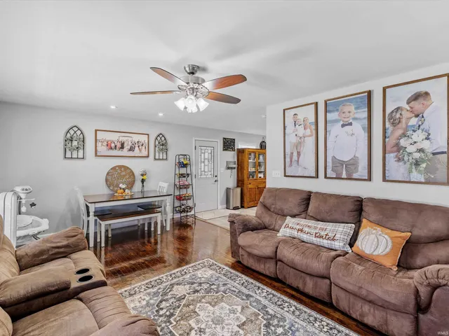 $209,900 | 75 West Grissom Avenue, Rockport, IN 47635