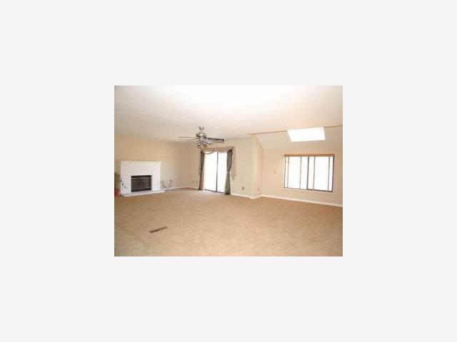 18414 Meadow Ridge Road Salinas, CA 93907 - Photo 5 of 9 Gallery Image 5