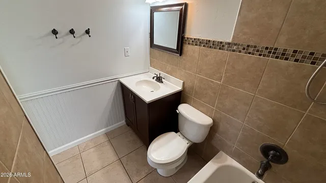 $2,545 | 1000 West Elna Rae Street, Tempe, AZ 85281