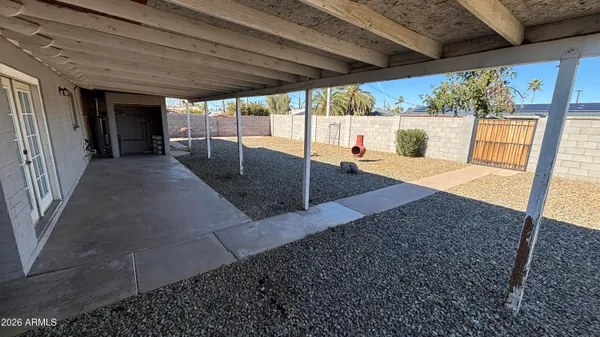 $2,490 | 1000 West Elna Rae Street, Tempe, AZ 85281