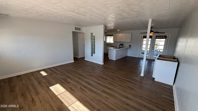 $2,545 | 1000 West Elna Rae Street, Tempe, AZ 85281