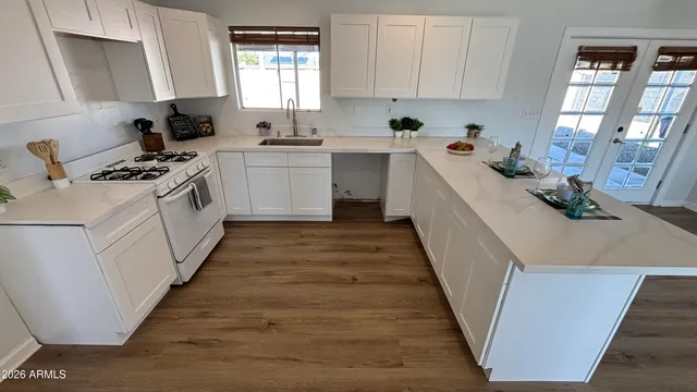 $2,545 | 1000 West Elna Rae Street, Tempe, AZ 85281