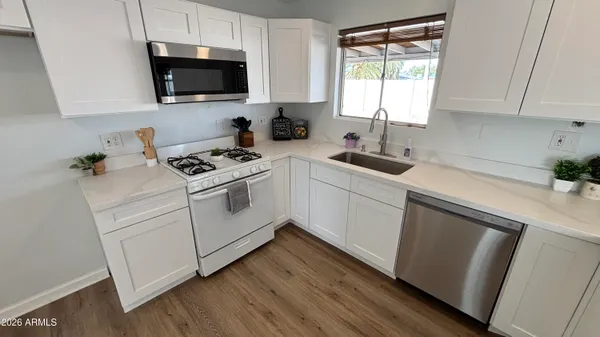 $2,495 | 1000 West Elna Rae Street, Tempe, AZ 85281